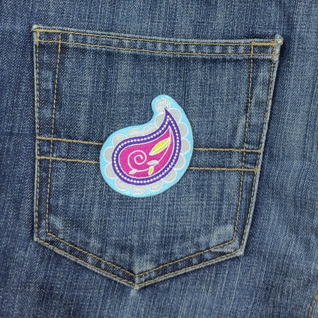 Paisley patch