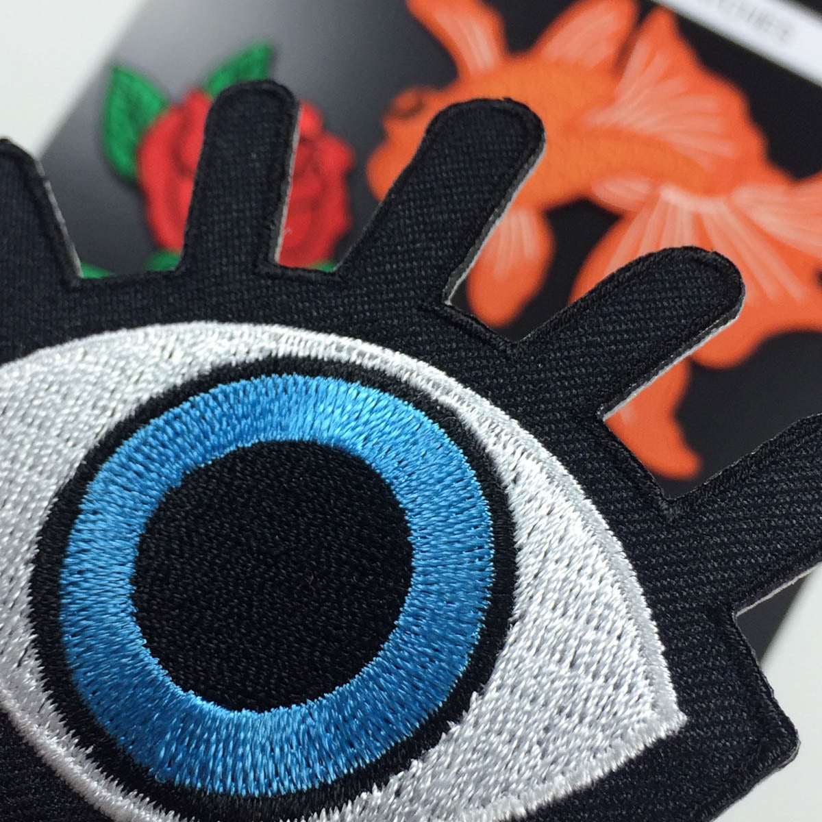 big blue eye